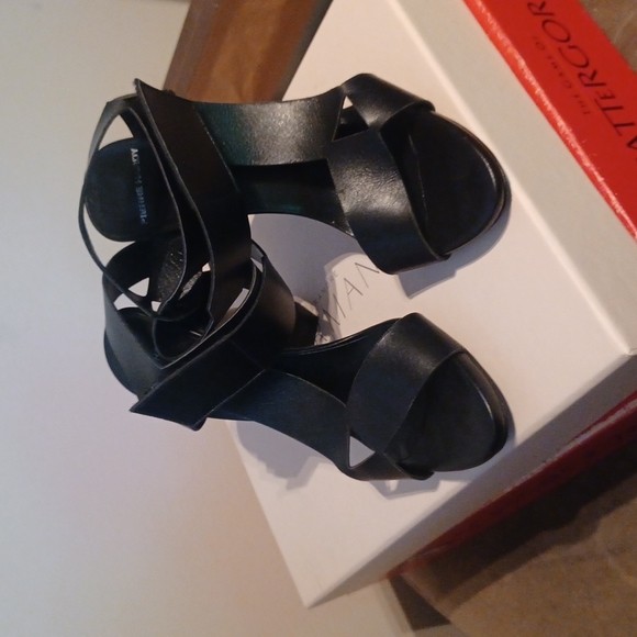 Pierre Hardy sandals - Picture 3 of 4